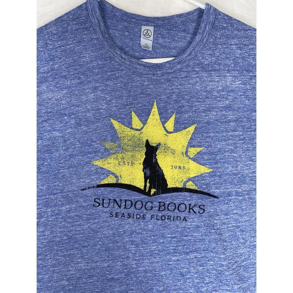 Summer Sundog Books Seaside Florida Dog Retro, Surfer, Beach Reading Large Shirt